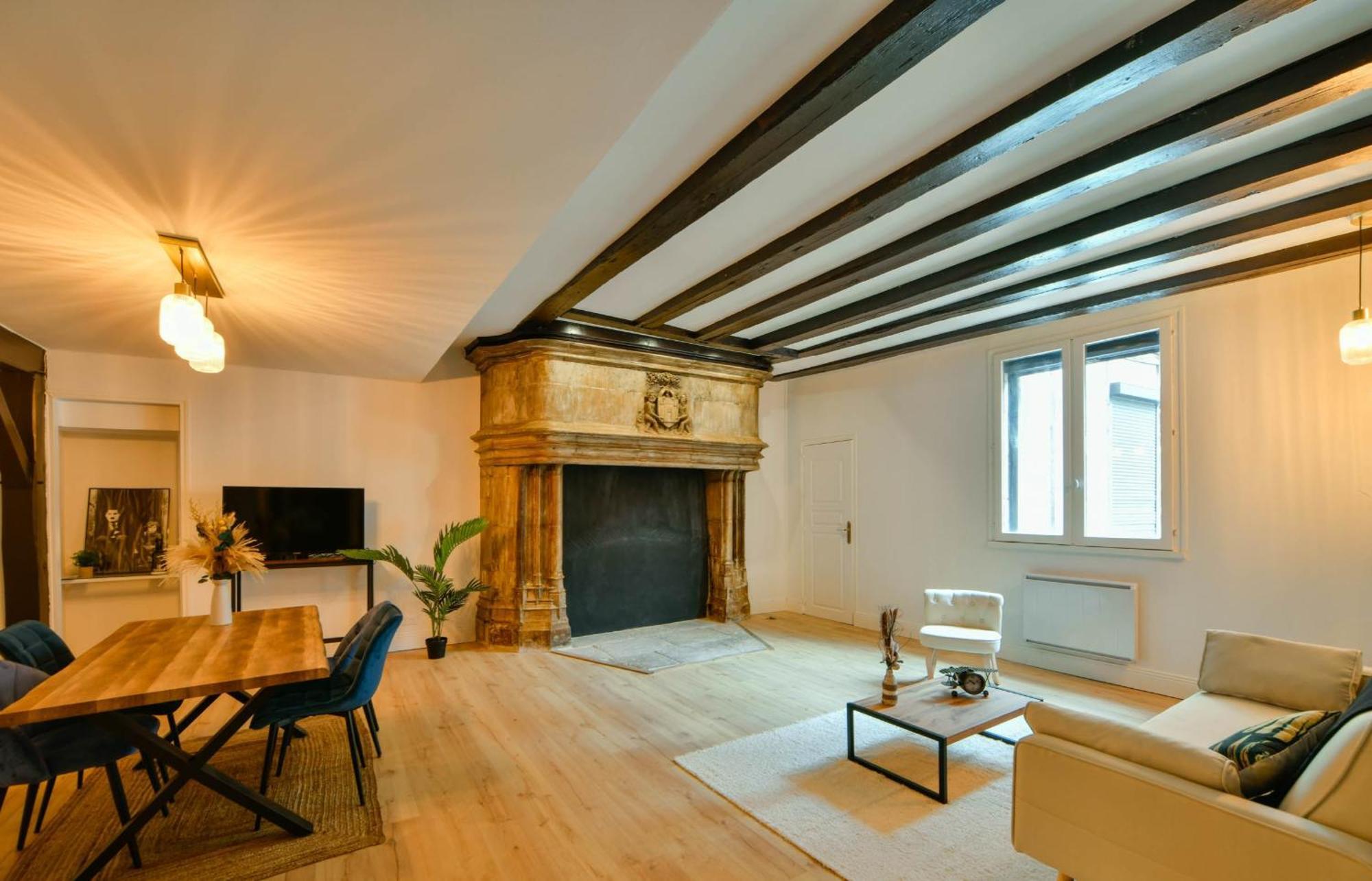 La Dame Blanche - Appartement Hypercentre Historique Bourges Exterior photo